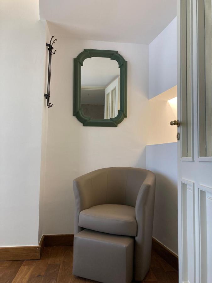 Le Petit Palais - Naples Bed and Breakfast Buitenkant foto