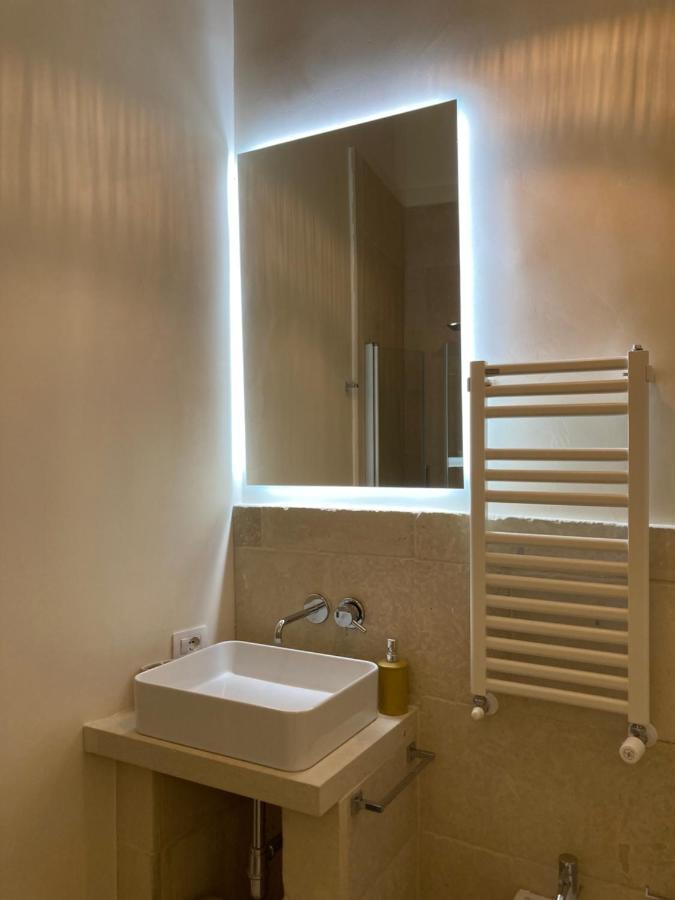 Le Petit Palais - Naples Bed and Breakfast Buitenkant foto