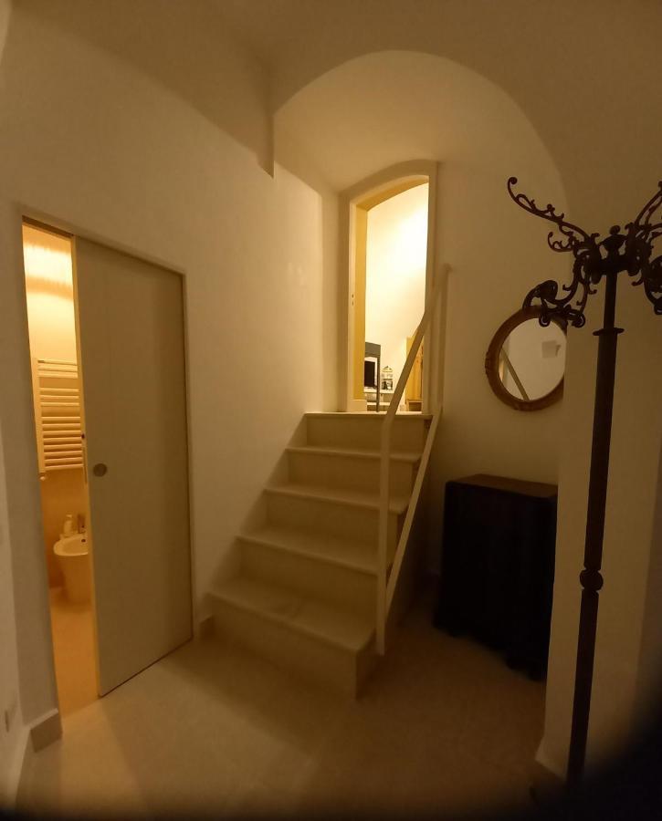 Le Petit Palais - Naples Bed and Breakfast Buitenkant foto