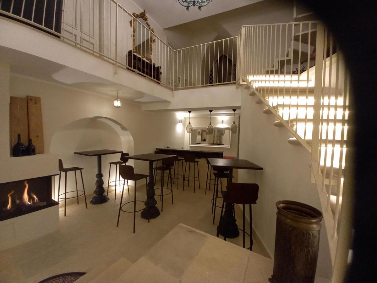 Le Petit Palais - Naples Bed and Breakfast Buitenkant foto