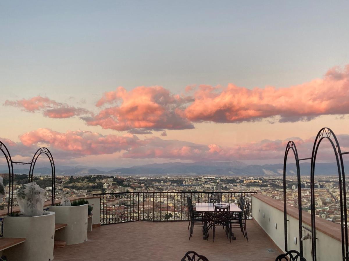 Le Petit Palais - Naples Bed and Breakfast Buitenkant foto
